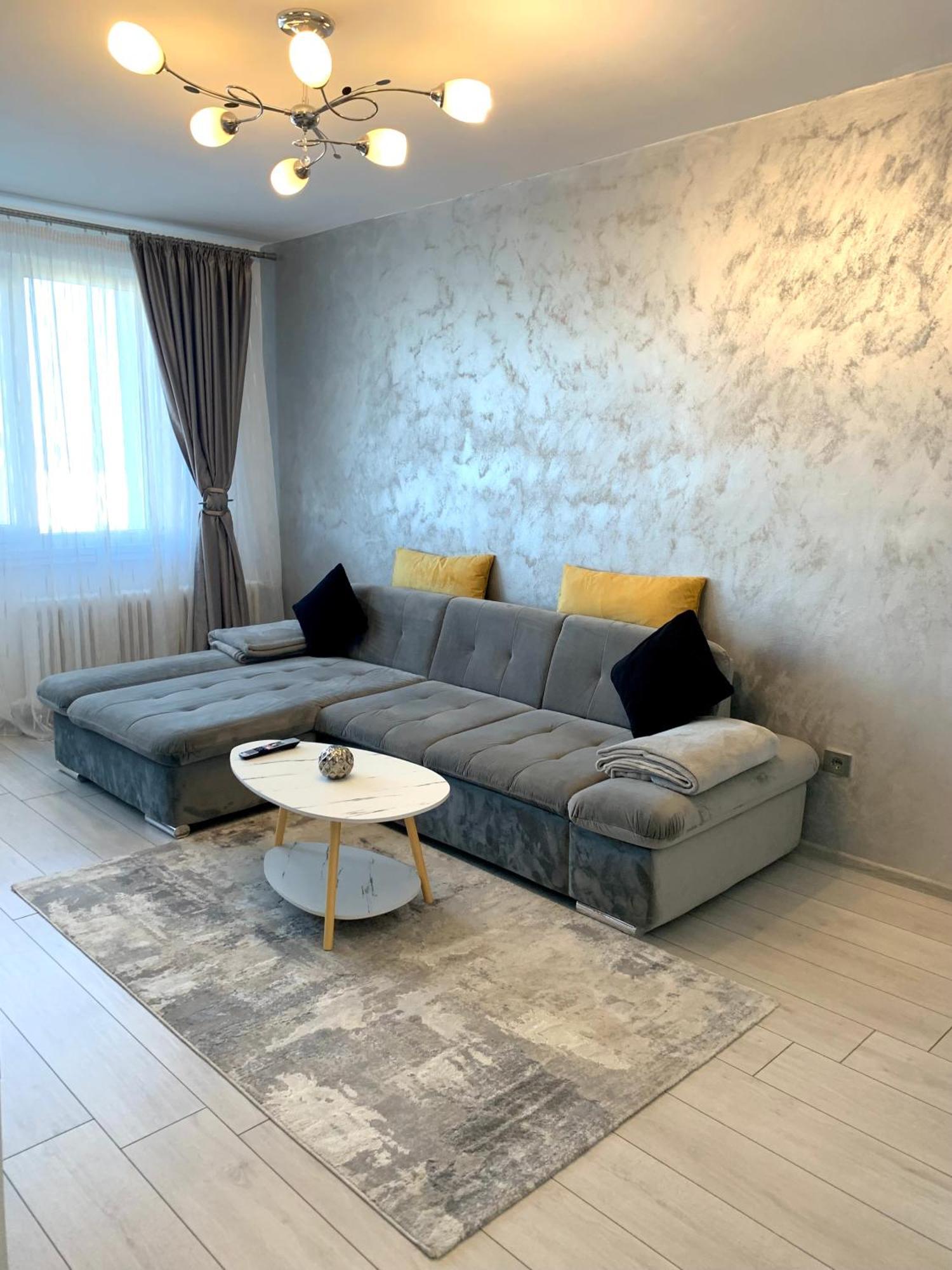 Victoriei Boulevard Private Apartment 브라쇼브 외부 사진